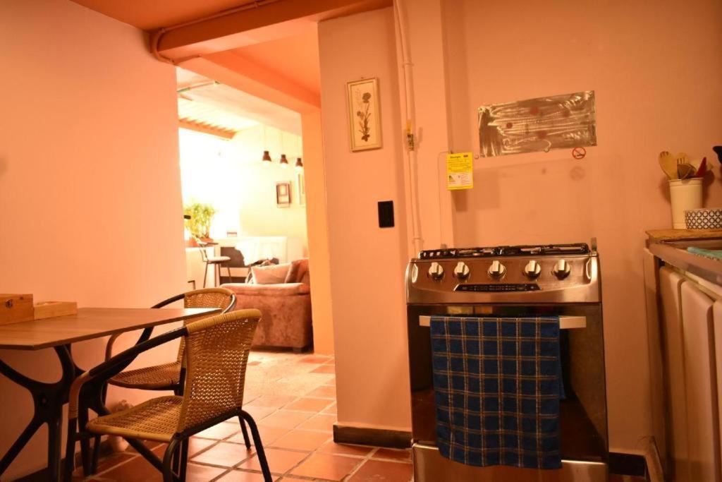 Hostal Casa Primavera Medellín Exterior foto